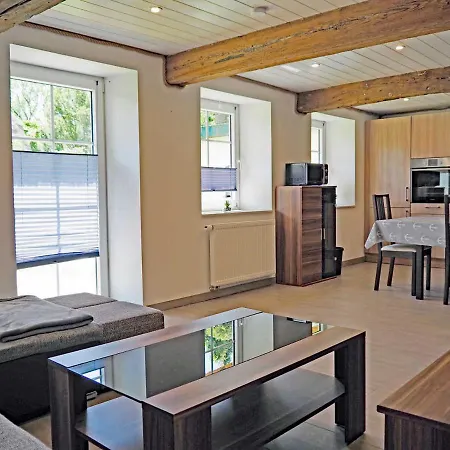 Familie Horn - Urlaub Im Reetdachhaus In Schleswig-holstein Ferienhaus Silberstedt