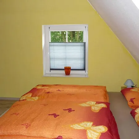 Familie Horn - Urlaub Im Reetdachhaus In Schleswig-holstein Ferienhaus Silberstedt