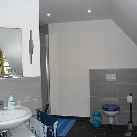 Familie Horn - Urlaub Im Reetdachhaus In Schleswig-holstein Silberstedt